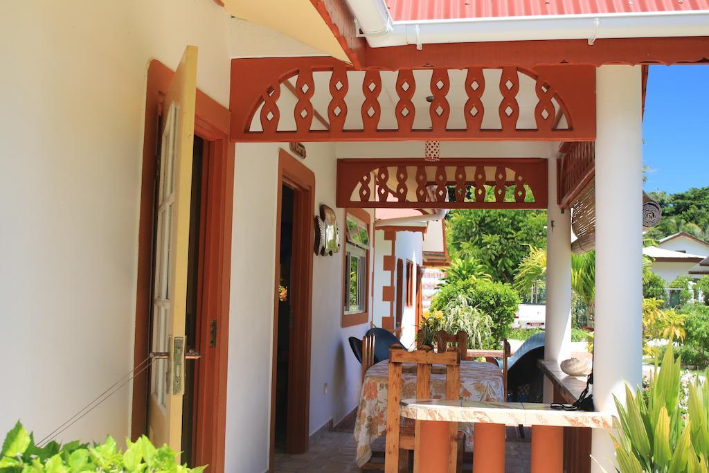 Veronic Self-Catering Guest House La Digue Ruang foto